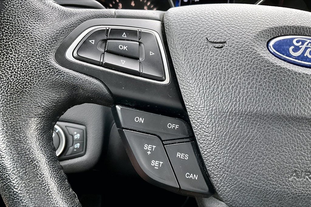 Used 2018 Ford Escape SEL AWD/4WD image 16