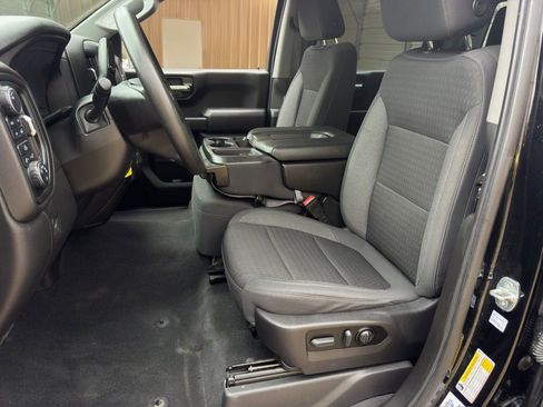 Used 2022 Chevrolet Silverado 1500 Custom w/ Rally Edition image 9