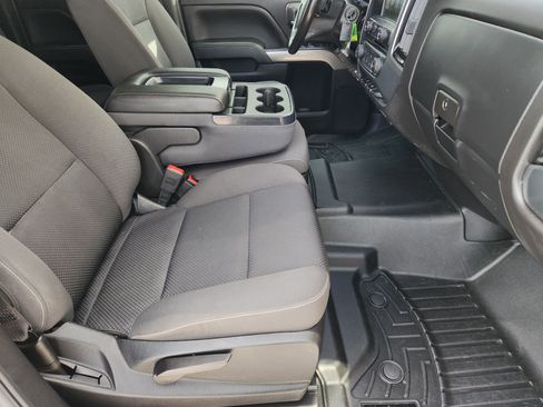 Used 2019 Chevrolet Silverado 1500 LT AWD/4WD image 16