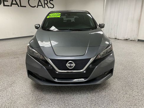 Used 2020 Nissan Leaf SV w/ SV All Weather Package image 2