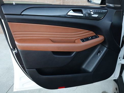 Used 2018 Mercedes-Benz GLE 43 AMG 4MATIC Coupe image 12