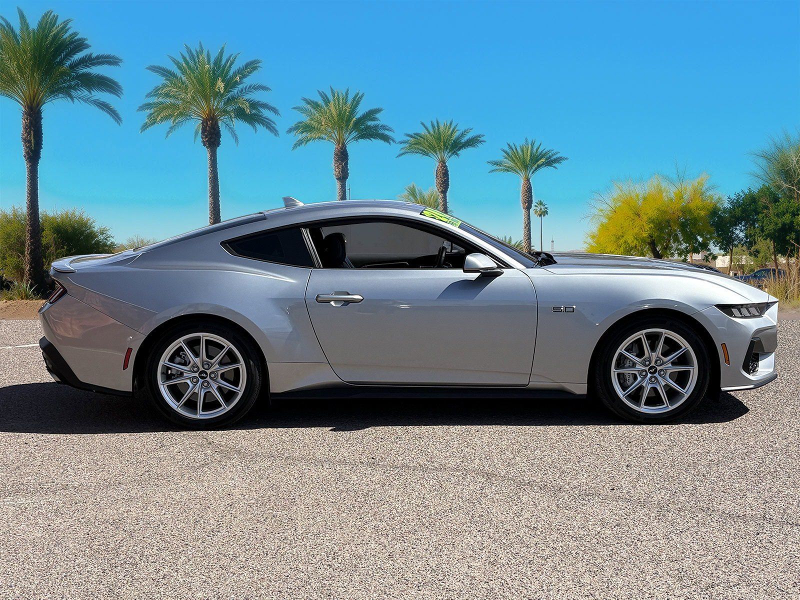 Used 2025 Ford Mustang GT Premium RWD image 7