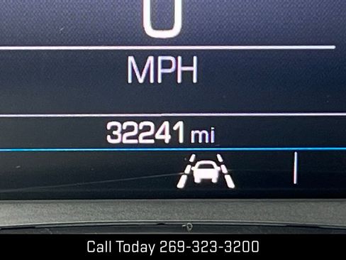 Certified 2023 GMC Terrain SLE w/ Driver Convenience Package AWD/4WD image 7