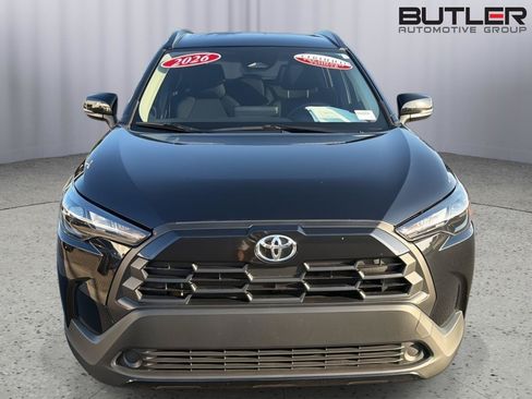 Certified 2026 Toyota Corolla Cross LE FWD image 9