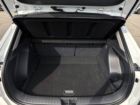 Used 2025 Hyundai Kona SEL image 14