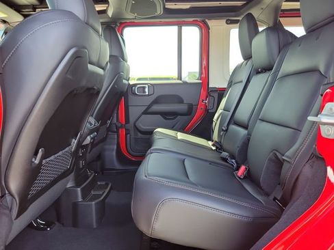 New 2026 Jeep Wrangler Sahara AWD/4WD image 8