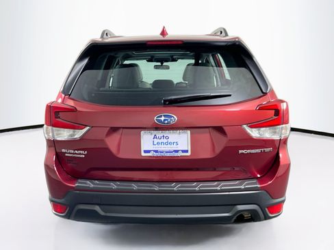 Used 2023 Subaru Forester Premium AWD/4WD image 6