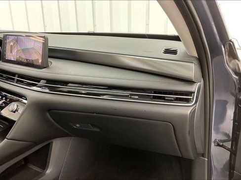 Certified 2026 INFINITI QX60 Luxe w/ Cargo Package AWD/4WD image 19