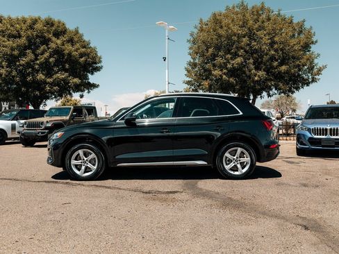 Used 2023 Audi Q5 2.0T Premium w/ Convenience Package AWD/4WD image 4