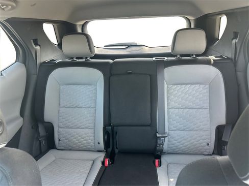 Used 2021 Chevrolet Equinox LT image 15