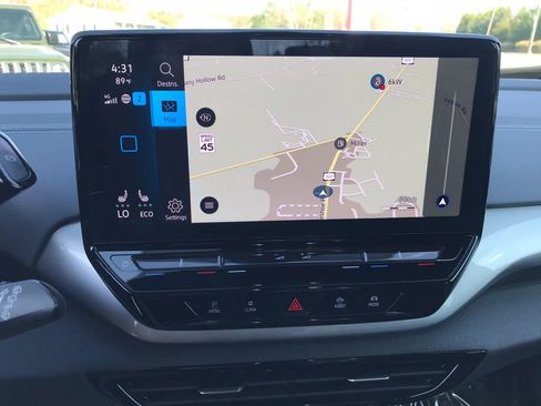 Used 2023 Volkswagen ID.4 Pro S image 3