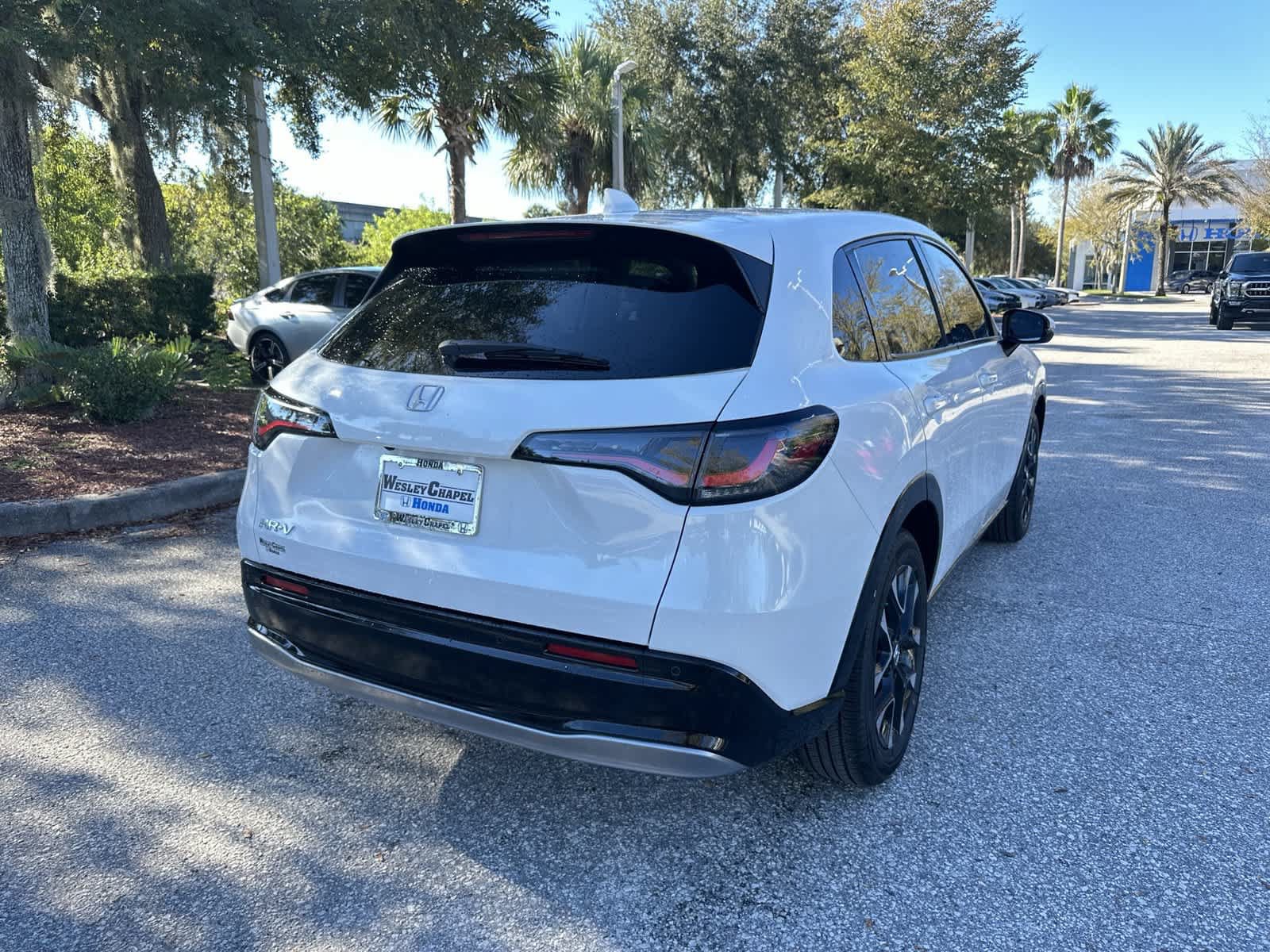 New 2027 Honda HR-V EX-L image 6