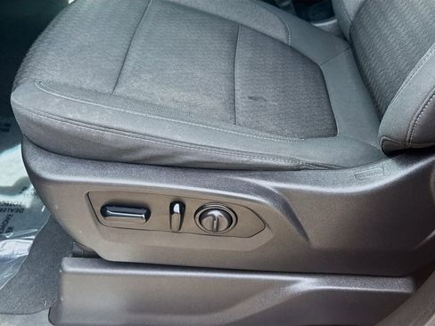 Used 2021 Chevrolet Silverado 1500 RST RWD image 17