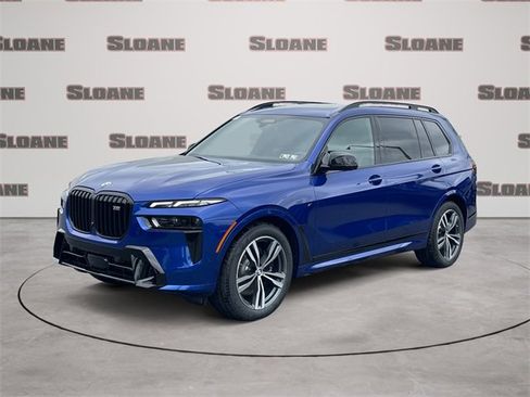 New 2026 BMW X7 M60i image 1