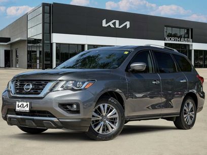 Used 2019 Nissan Pathfinder SV