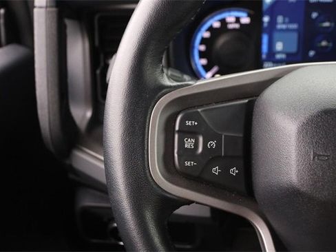 Used 2024 Ford Bronco Big Bend image 11
