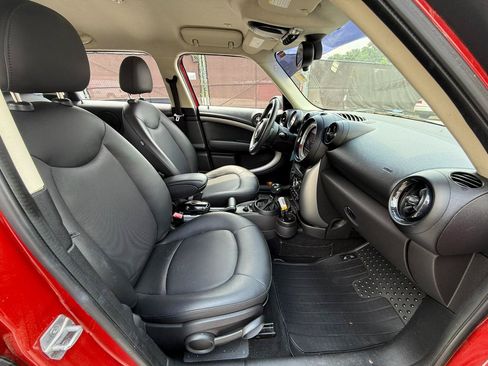 Used 2014 MINI Cooper Countryman w/ Mini Connected Package FWD image 8