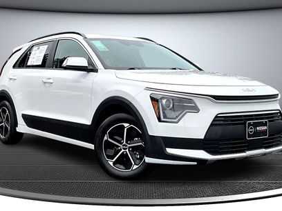 Used 2023 Kia Niro EX