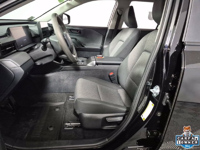 Certified 2026 Toyota RAV4 LE AWD/4WD image 9