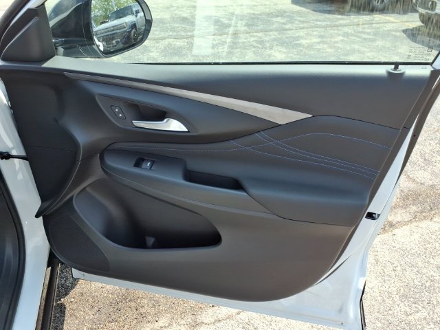 New 2026 Buick Envista Sport Touring w/ Convenience I Package FWD image 26