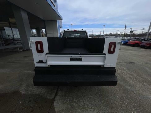 Used 2023 Ford F250 XL w/ XL Chrome Package image 23