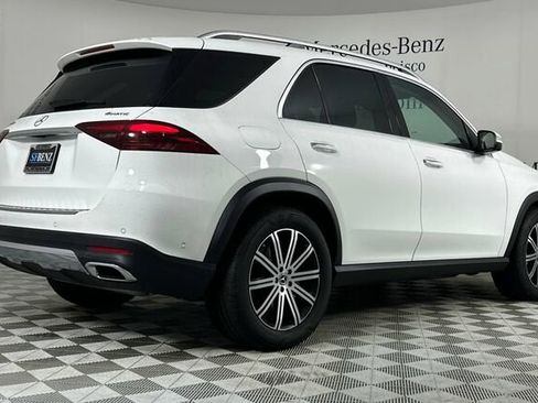 New 2026 Mercedes-Benz GLE 450e 4MATIC image 4