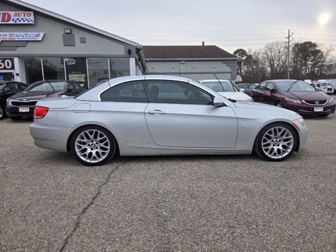 Used 2008 BMW 328i Convertible image 8
