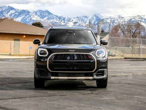 New 2026 MINI Cooper Countryman S w/ Comfort Package Max image 8