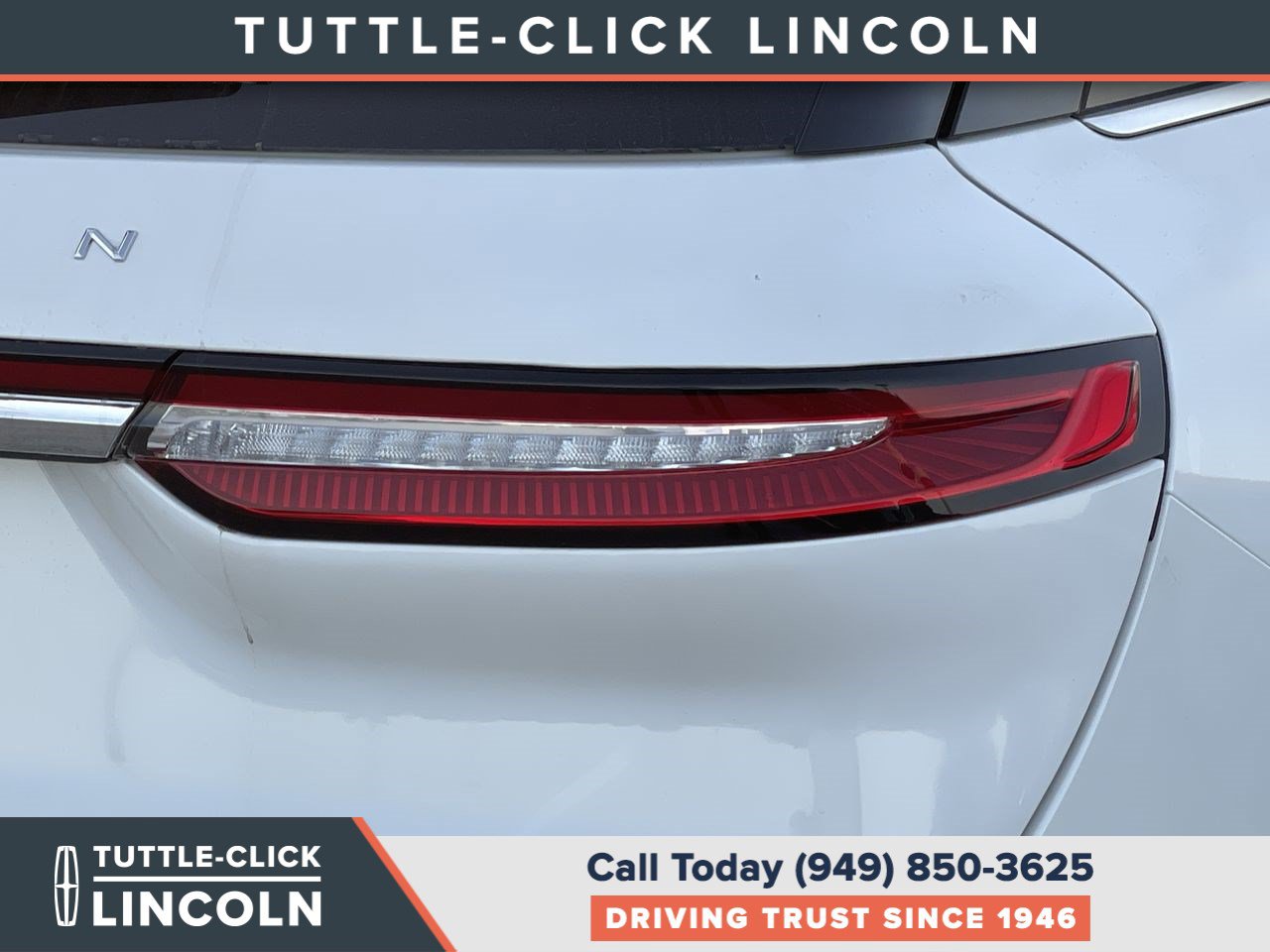 New 2025 Lincoln Corsair Reserve w/ Equipment Group 202A FWD image 9