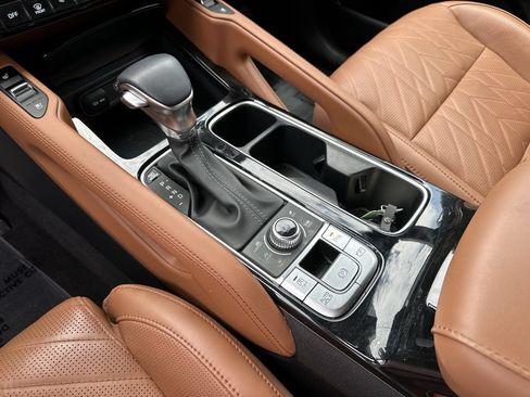 Certified 2025 Kia Telluride SX Prestige X-Line AWD/4WD image 30