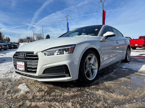 Used 2018 Audi A5 2.0T Premium image 3