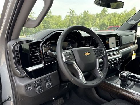 New 2026 Chevrolet Silverado 1500 LT image 10