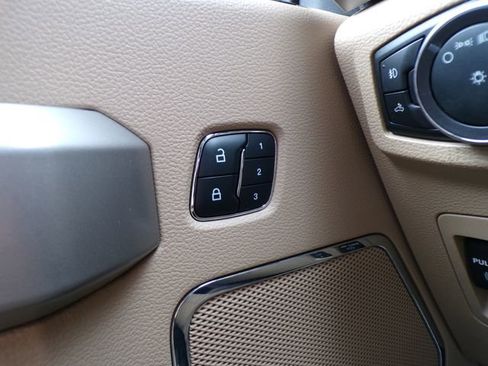 Used 2018 Ford F150 Lariat w/ Equipment Group 502A Luxury image 24