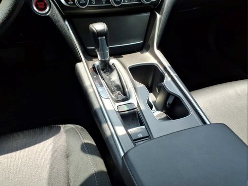 Used 2020 Honda Accord LX image 21