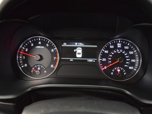 Used 2022 Kia Forte LXS w/ LXS Technology Package image 10