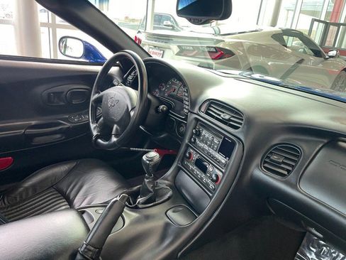 Used 2003 Chevrolet Corvette Z06 w/ Memory Package, 3 Drivers image 13