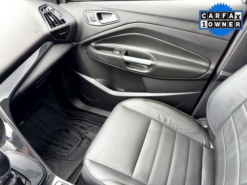 Used 2014 Ford Escape Titanium w/ Equipment Group 401A image 32