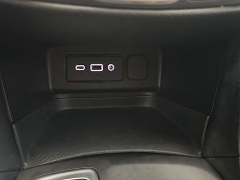Used 2020 Chevrolet Equinox LT AWD/4WD image 19