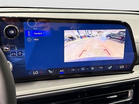 New 2026 Chevrolet Traverse LT w/ LPO, Floor Liner Package image 17