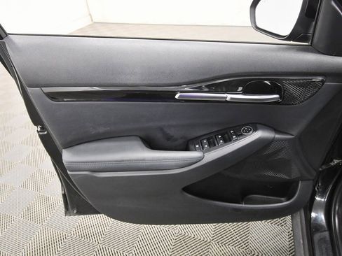 Certified 2024 Kia Seltos EX image 13