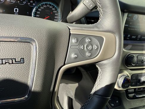 Used 2019 GMC Yukon Denali w/ Denali Ultimate Package image 21