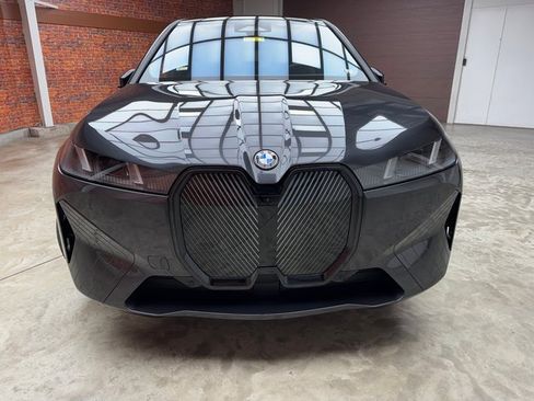 New 2026 BMW iX xDrive60 w/ Premium Package image 8