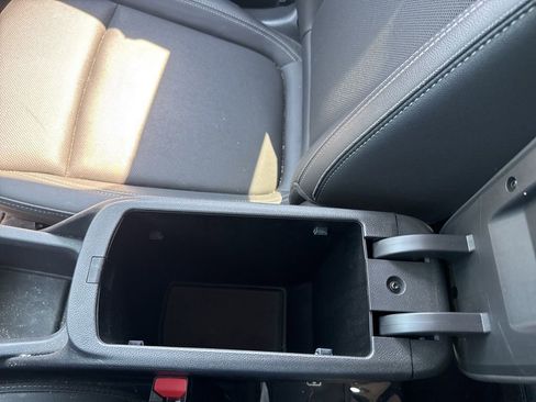 Used 2024 Buick Encore GX Sport Touring w/ Experience Buick Package FWD image 23