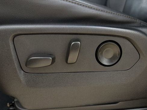 Used 2024 Chevrolet Tahoe LT image 27