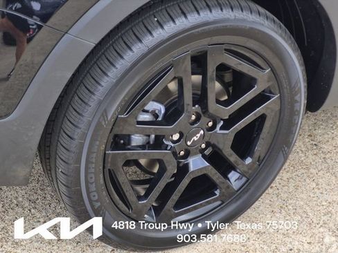 Used 2024 Kia Telluride EX X-Line AWD/4WD image 7