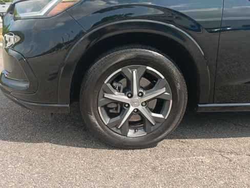 Used 2023 Honda HR-V EX-L image 10