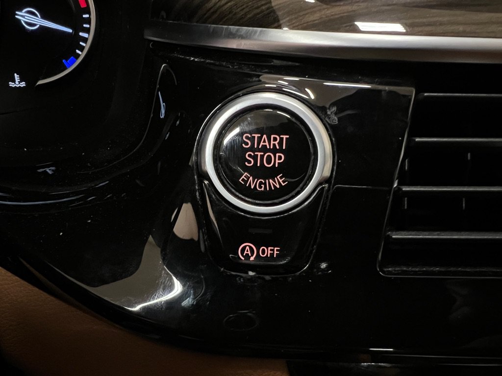 Used 2019 BMW 540i xDrive w/ Premium Package AWD/4WD image 28