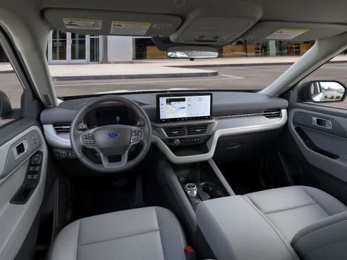 New 2026 Ford Explorer Active w/ Active Comfort Package AWD/4WD image 9