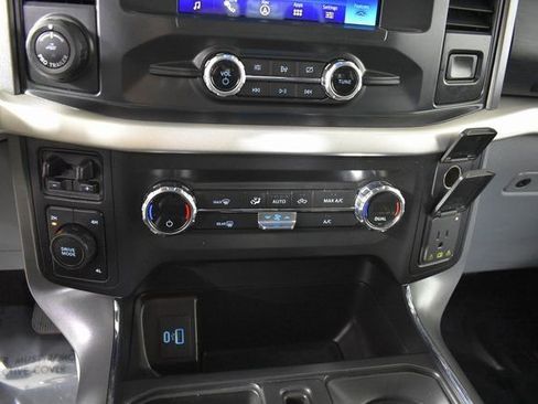 Used 2021 Ford F150 XLT w/ Equipment Group 301A Mid image 25