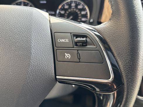 Used 2019 Mitsubishi Outlander LE AWD/4WD image 21